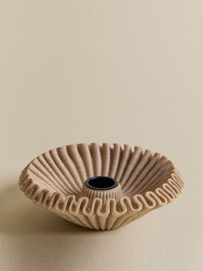 Sklum Irente Resin candlestick at Collagerie