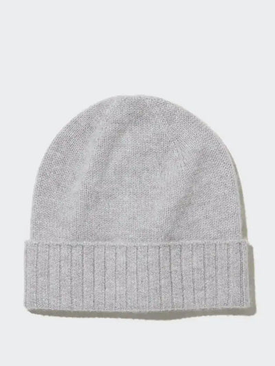Uniqlo Cashmere knitted beanie hat at Collagerie