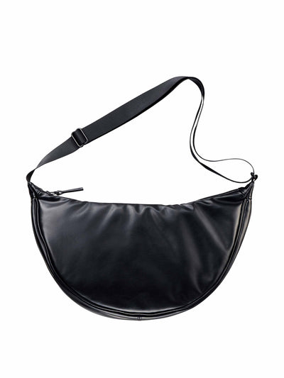 Uniqlo : C Round black shoulder bag at Collagerie