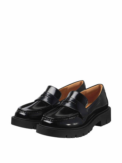 Uniqlo : C Black glossy loafers at Collagerie