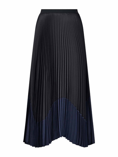 Uniqlo : C Black and navy pleated skirt at Collagerie