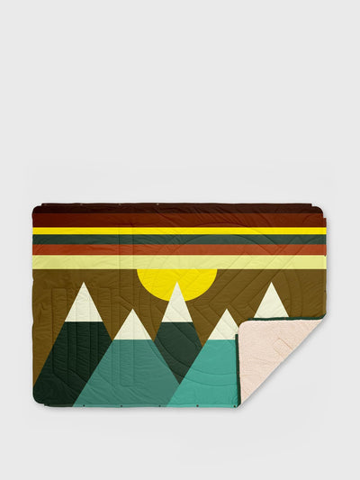 Voited Patterned camping blanket at Collagerie