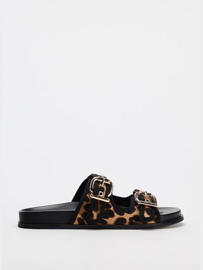 Zara Animal print leather flat sandals at Collagerie