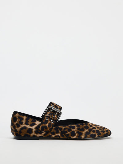 Zara Ballet flats with animal print at Collagerie