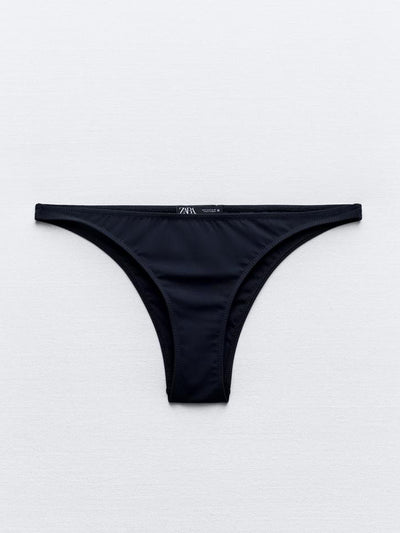 Zara Bikini bottoms at Collagerie