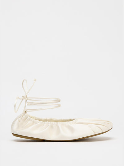 Zara Gathered satin-effect ballerinas at Collagerie