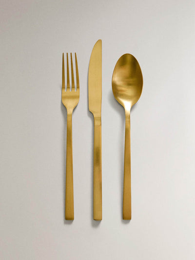 Zara Home Golden steel cutlery set (3-piece) at Collagerie