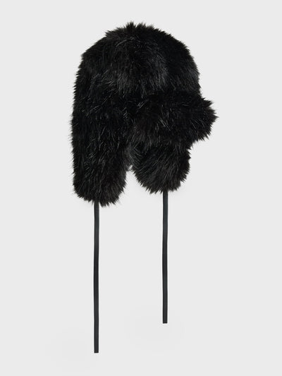 Zara Faux fur hat at Collagerie