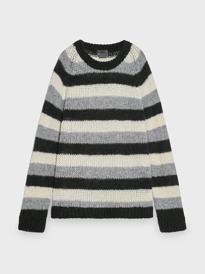 Zara Steven meisel knot sweater at Collagerie