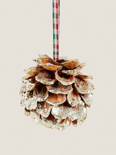 Zara Glittery Christmas pine cone at Collagerie