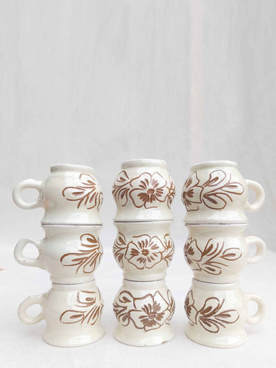 Casa de Folklore Ivory mini cup at Collagerie