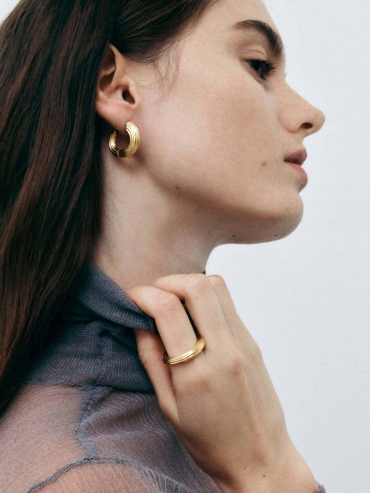 Medium gold non-conformist hoops