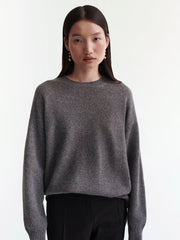 The ease of a classic crewneck knit is a small thing we cherish. &Daughter's Innes Knit is designed as an effortless companion piece for everyday. Collagerie.com