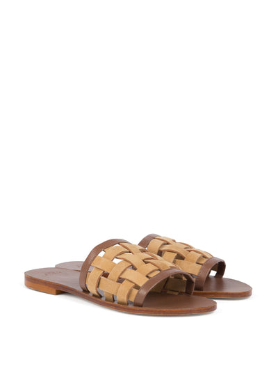 A Piedi Tan brown Lounger slides at Collagerie