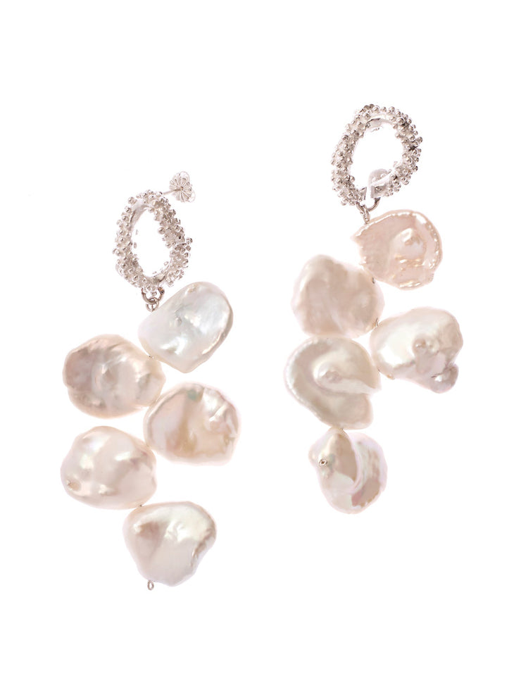 The Cascading Affair pearl earrings