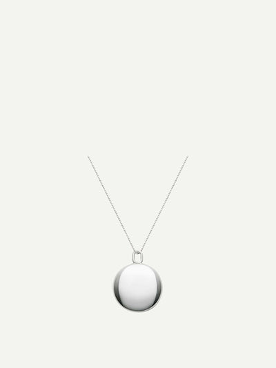 Dévé Medium silver shell No.1 necklace at Collagerie