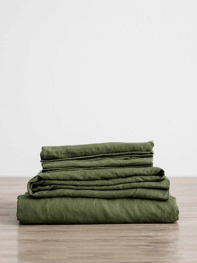 Cultiver Forest linen sheet set with pillowcases at Collagerie