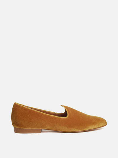 Le Monde Beryl Gold velvet Venetian slippers at Collagerie
