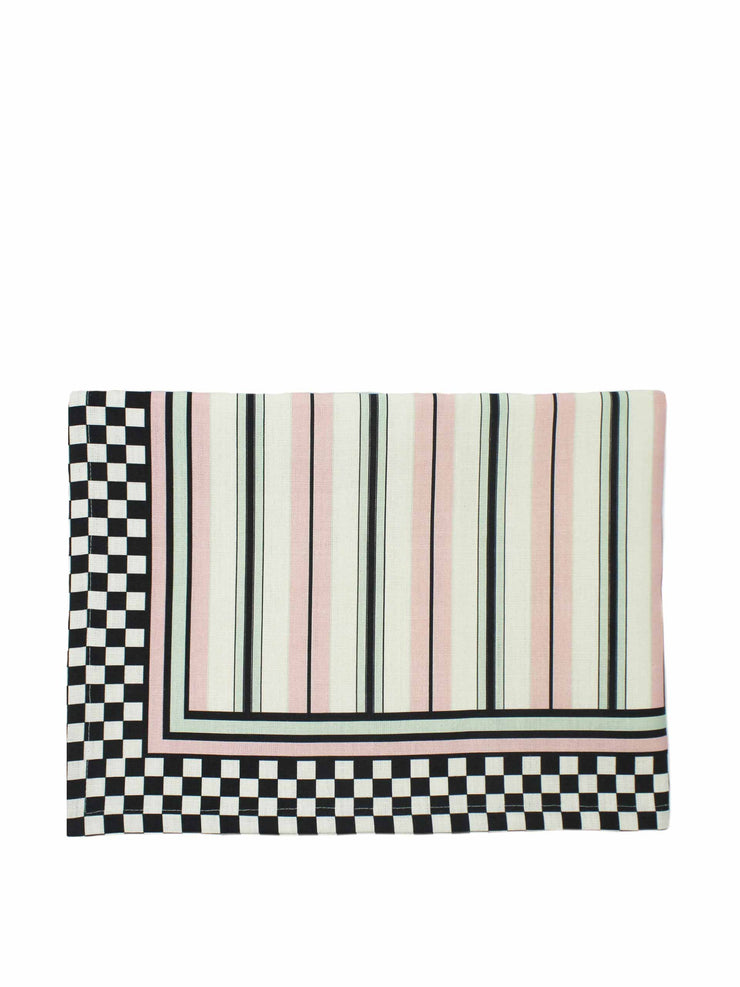 The Harlequin table linen