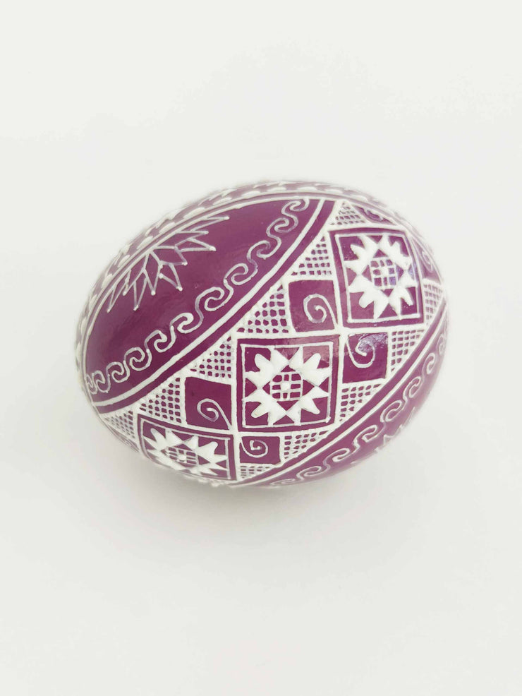 Violet hand-painted eggs