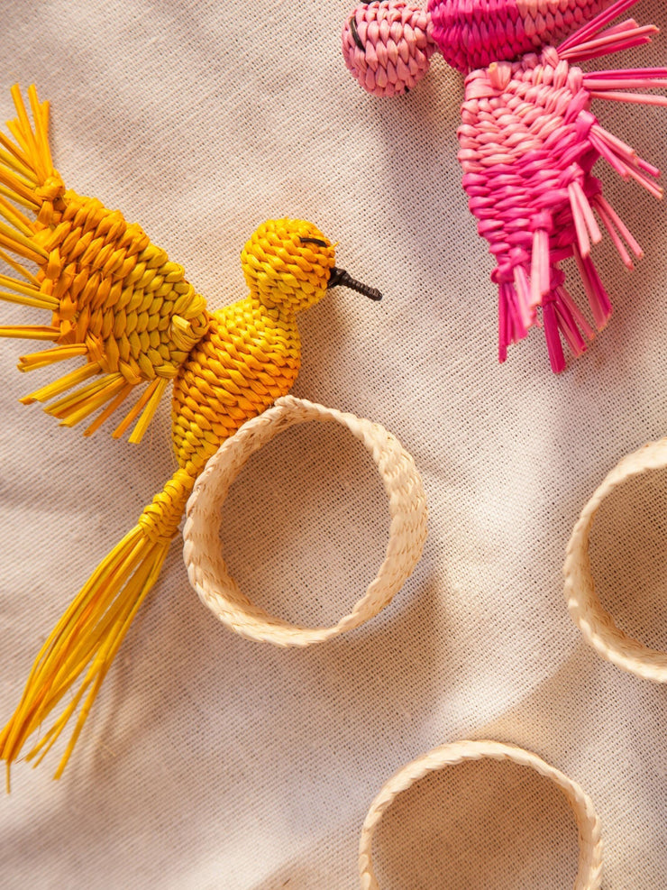 Palmito coloured hummingbird napkin rings (set of 4)