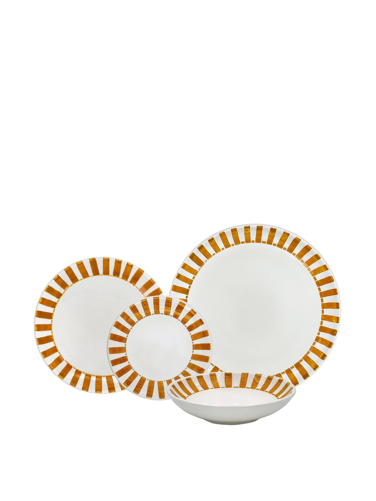 Dinner set in yellow stripes (16 piece) Interiors Villa Bologna    - Collagerie