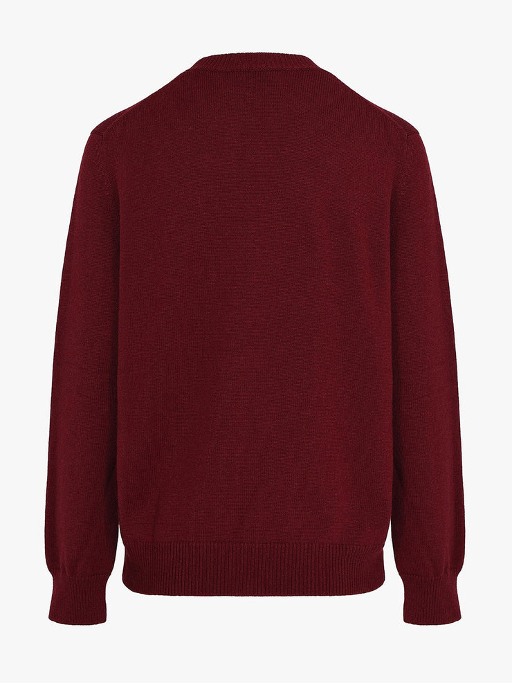 The Eve red jumper by Issue Twelve has a round neck and slightly dropped shoulder. The soft medium weight cashmere is perfect for Autumn Winter.  Collagerie.com