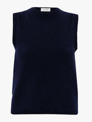 The Mabel navy blue vest by Issue Twelve sits close to the body with a boxy fit. The blend of silk and cashmere will keep you warm in Autumn Winter. Collagerie.com