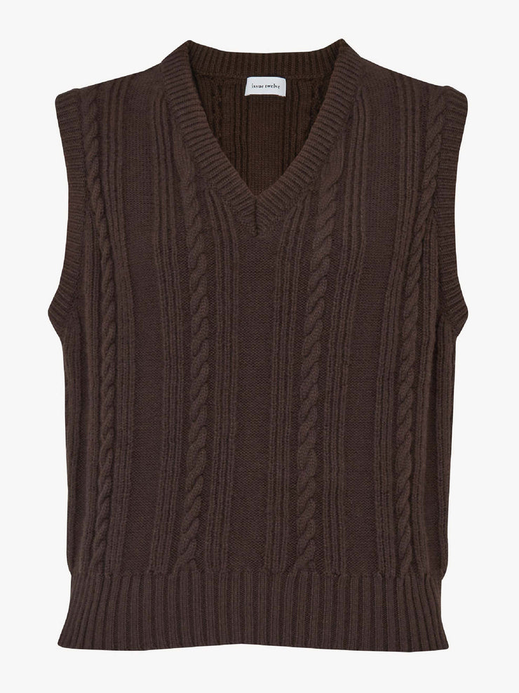 The Rosa brown cable vest by Issue Twelve holds a boxy fit and v-neck. This knit is perfect for Autumn Winter. Collagerie.com