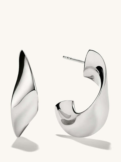 Mejuri Wave sterling silver hoops at Collagerie