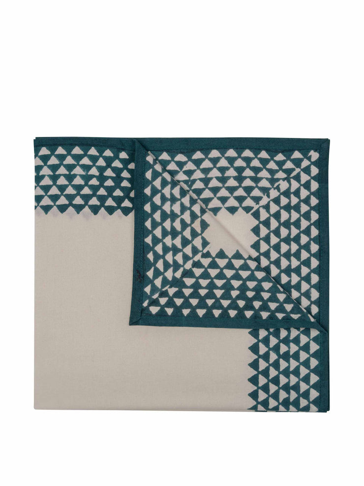 Green and white fern napkin
