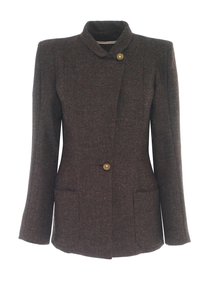 A classic, timeless Anna Mason jacket made from shetland wool, designed to fit with all your preloved and new styles featuring shoulder-pads. Collagerie.com