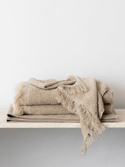 Cultiver Natural pure linen towel bundle at Collagerie