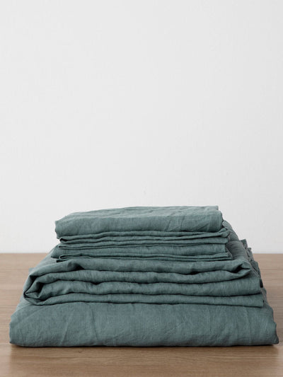 Cultiver Bluestone linen sheet set with pillowcases at Collagerie