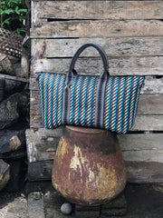 Saroka weekender bag in forest green weave
