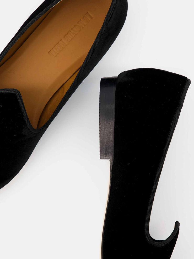 Black velvet Venetian slipper