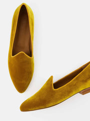 Gold velvet Venetian slippers