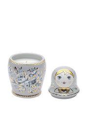 SPRING blooms with the promise of finer days ahead. Vilshenko's SPRING candle has a floral, fruity yet mellow fragrance. Collagerie.com