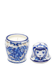 WINTER weaves its spell by evoking the feeling of frosty walks and red cheeks. Vilshenko's WINTER candle has a warm gentle spiced berry fragrance. Collagerie.com