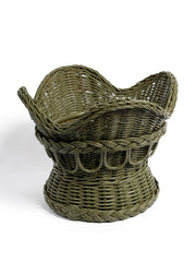 Amandine scalloped rattan fruit bowl