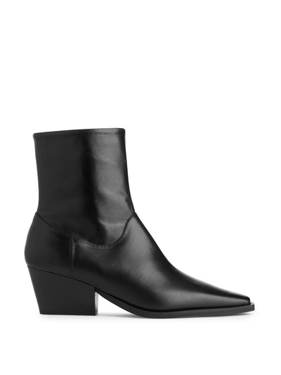 Arket Black leather boots at Collagerie