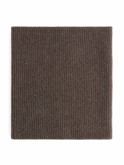 Arket Cashmere blend snood at Collagerie