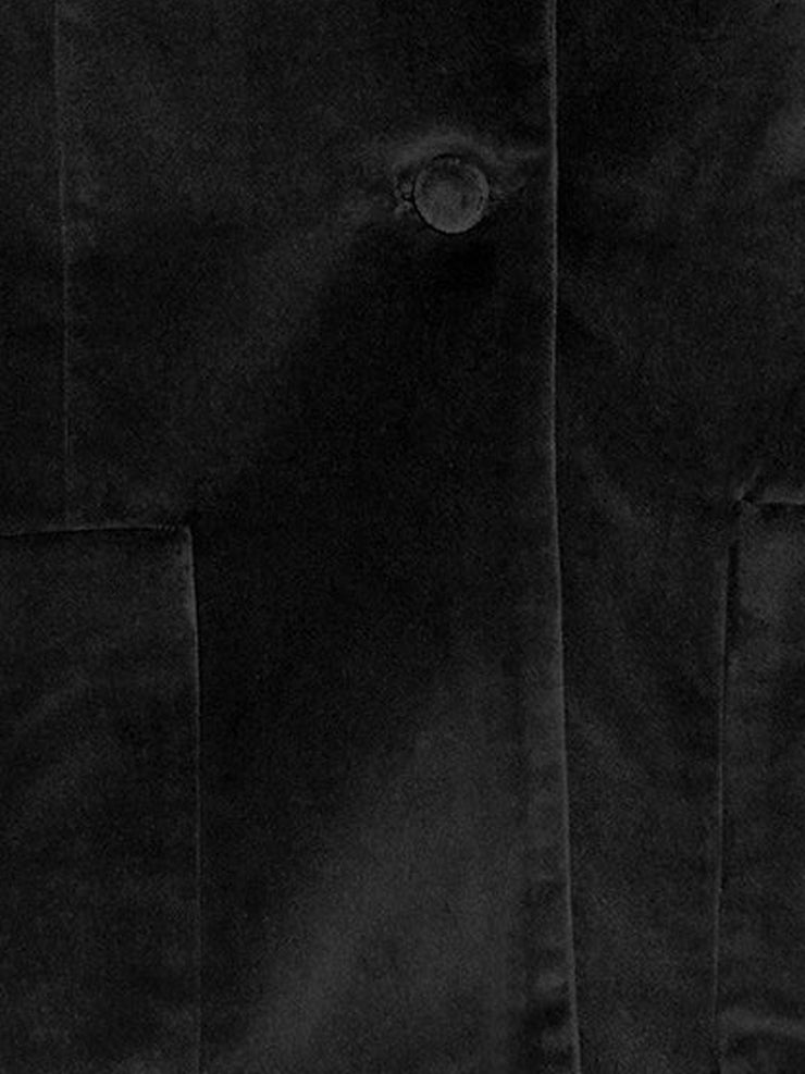 A versatile black cotton-velvet Anna Mason jacket that feels a touch retro. Collagerie.com
