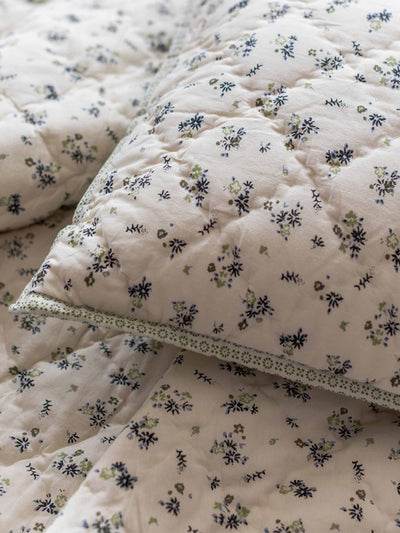 Cotswold Company Floral printed cotton breadspread at Collagerie