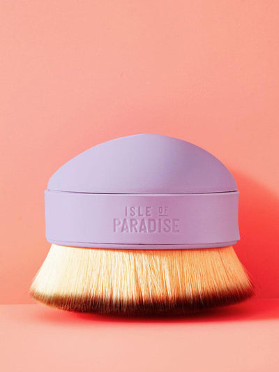 Isle of Paradise Self tan blending brush at Collagerie