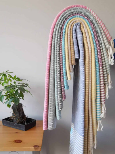 Etsy Coloured Turkish beach towels at Collagerie