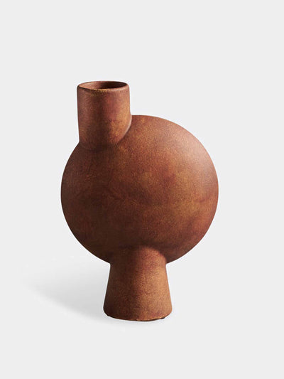 Frankbros Terracotta vase at Collagerie