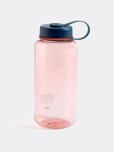 Hay Water bottle in rose at Collagerie