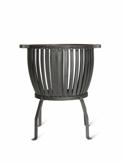 Garden Trading Metal fire pit at Collagerie