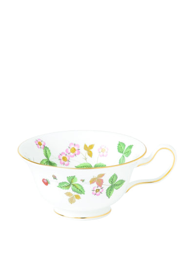 Wedgewood Wild strawberry teacup at Collagerie